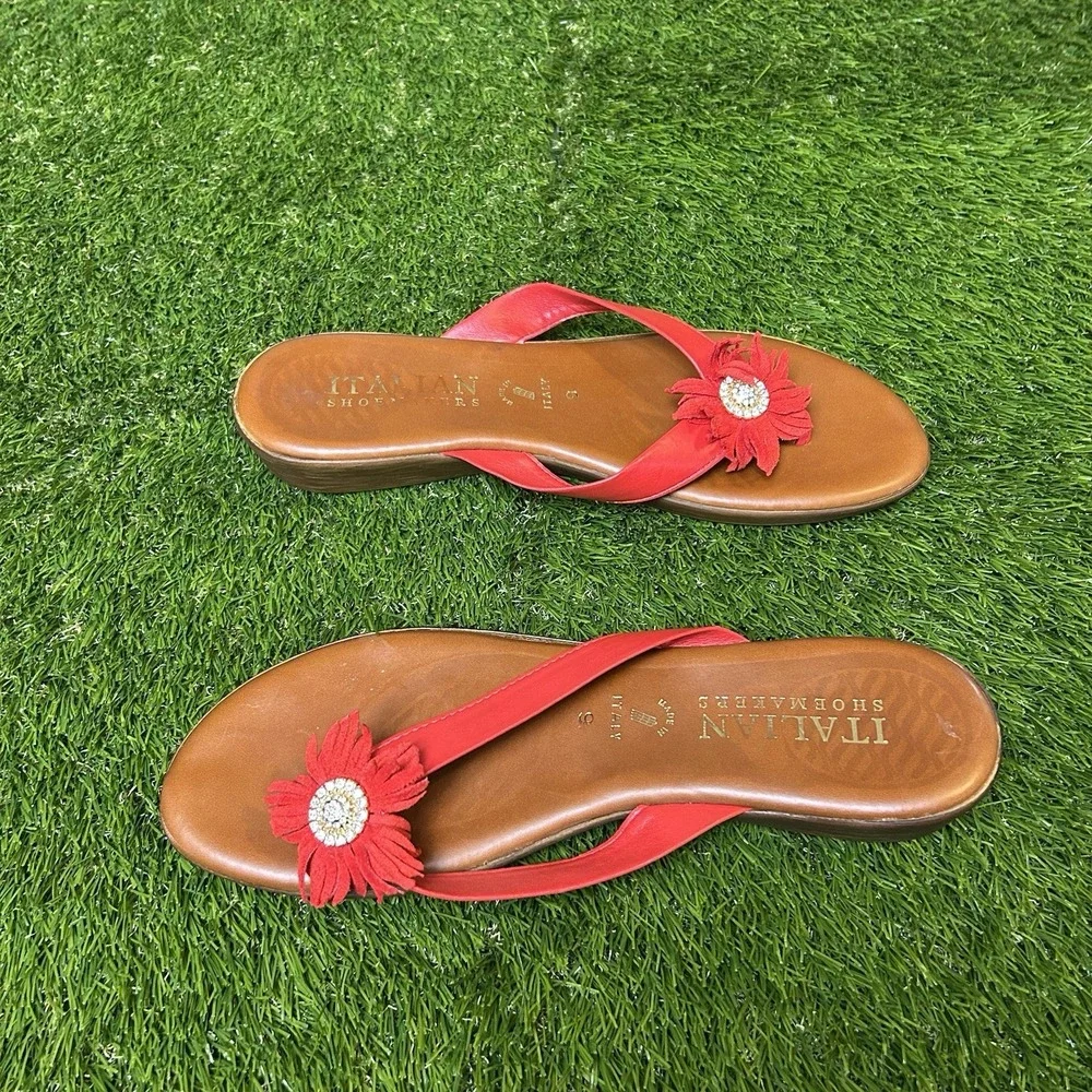 Italian Shoemakers Red Flower‎ Rhinestone Wedge Flip Flop Sandals Womens 9 Italy